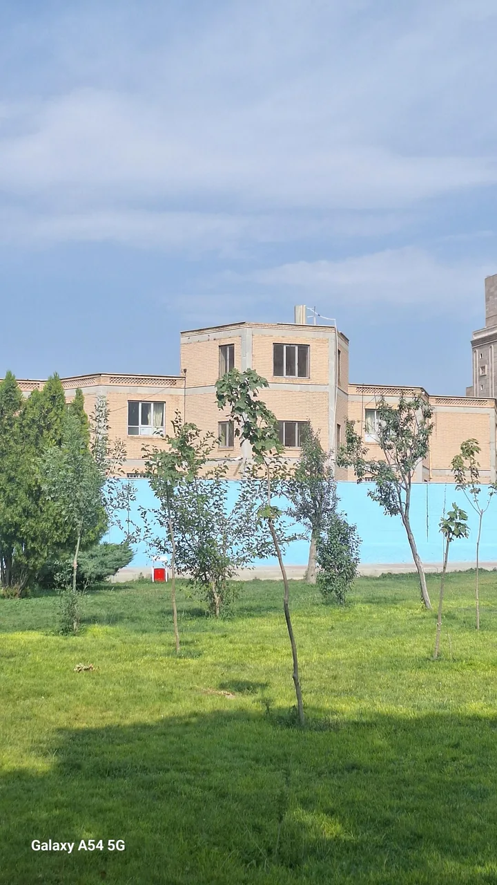 دبیرستان دخترانه شهید جعفر جهازی (شاهد)