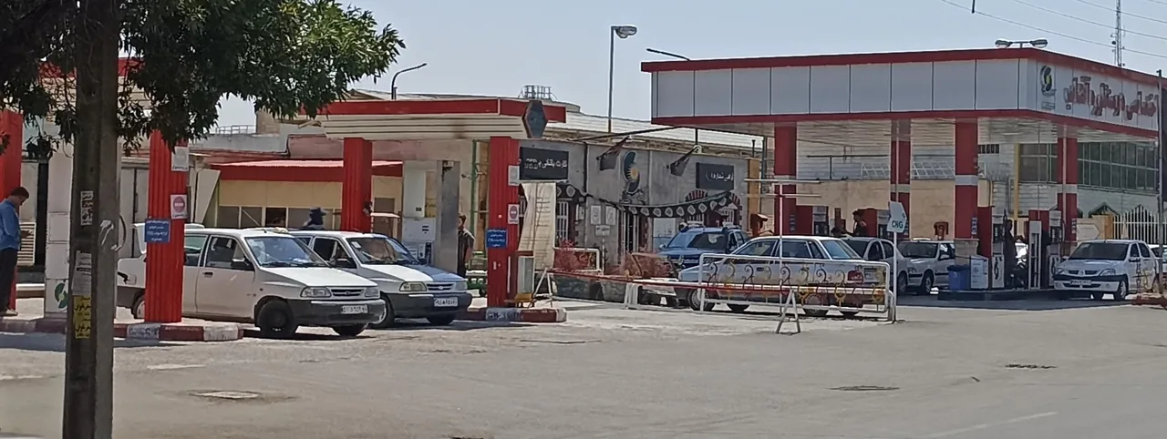 جایگاه بنزین و سی ان جی آفتاب - تصویر 2