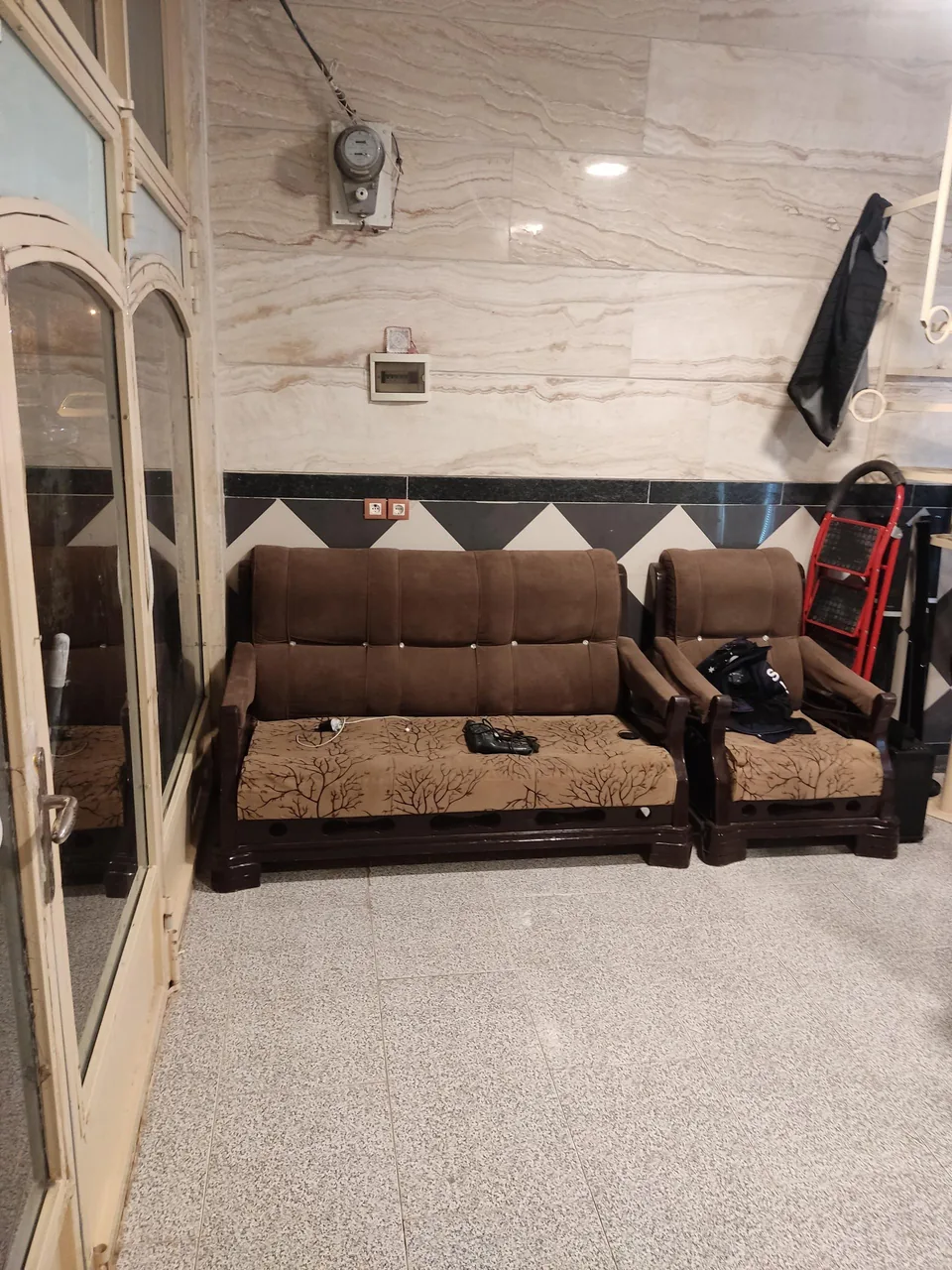 آرایشگاه دانته - تصویر 2