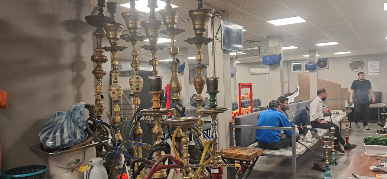 کافه قارداشلار