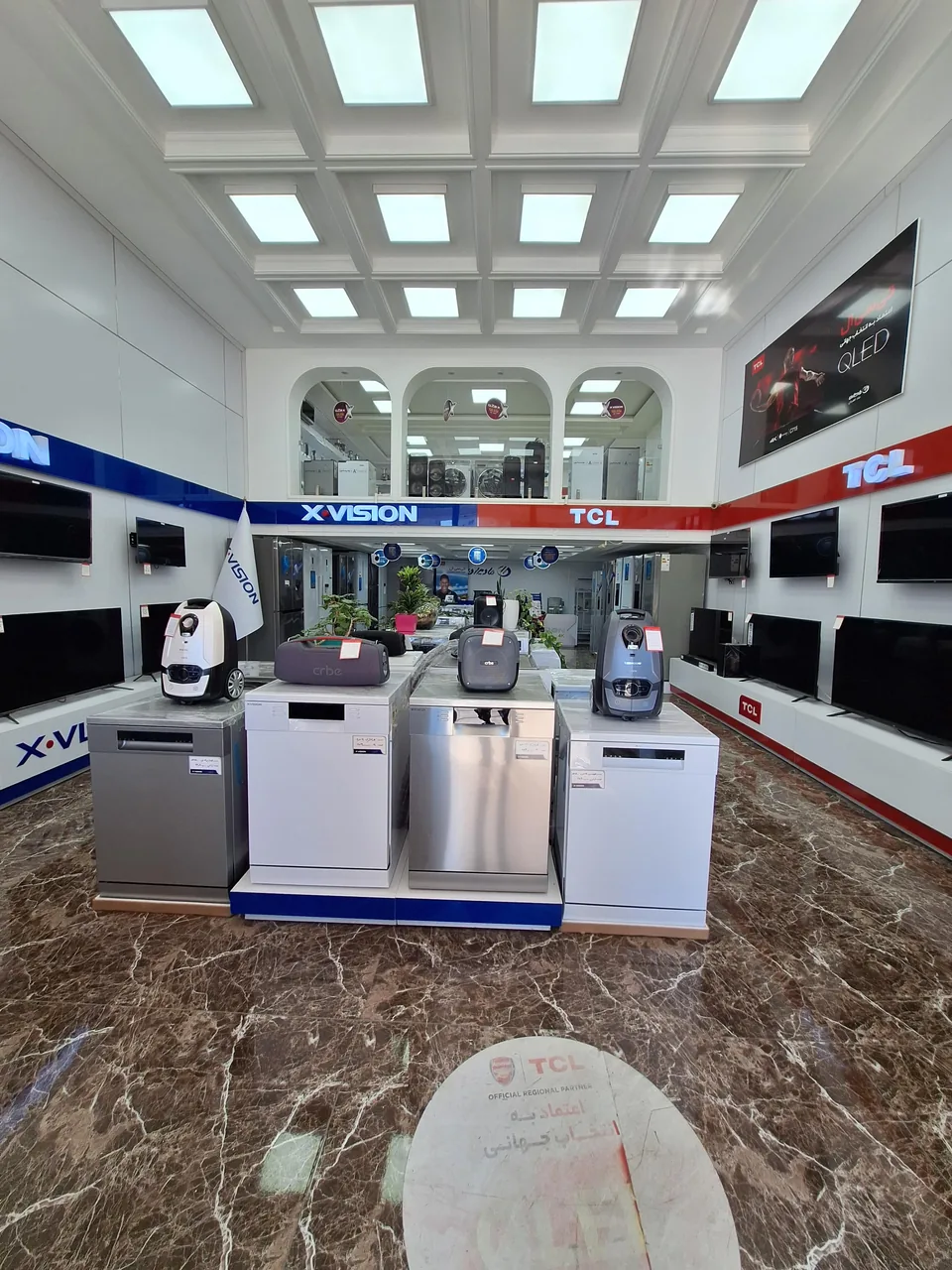 فروشگاه مادیران Xvision Tcl