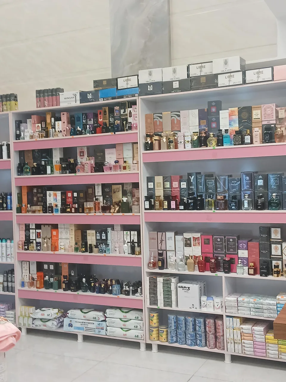 ادکلن و شوینده و بهداشتی جهان تجارت - تصویر 4