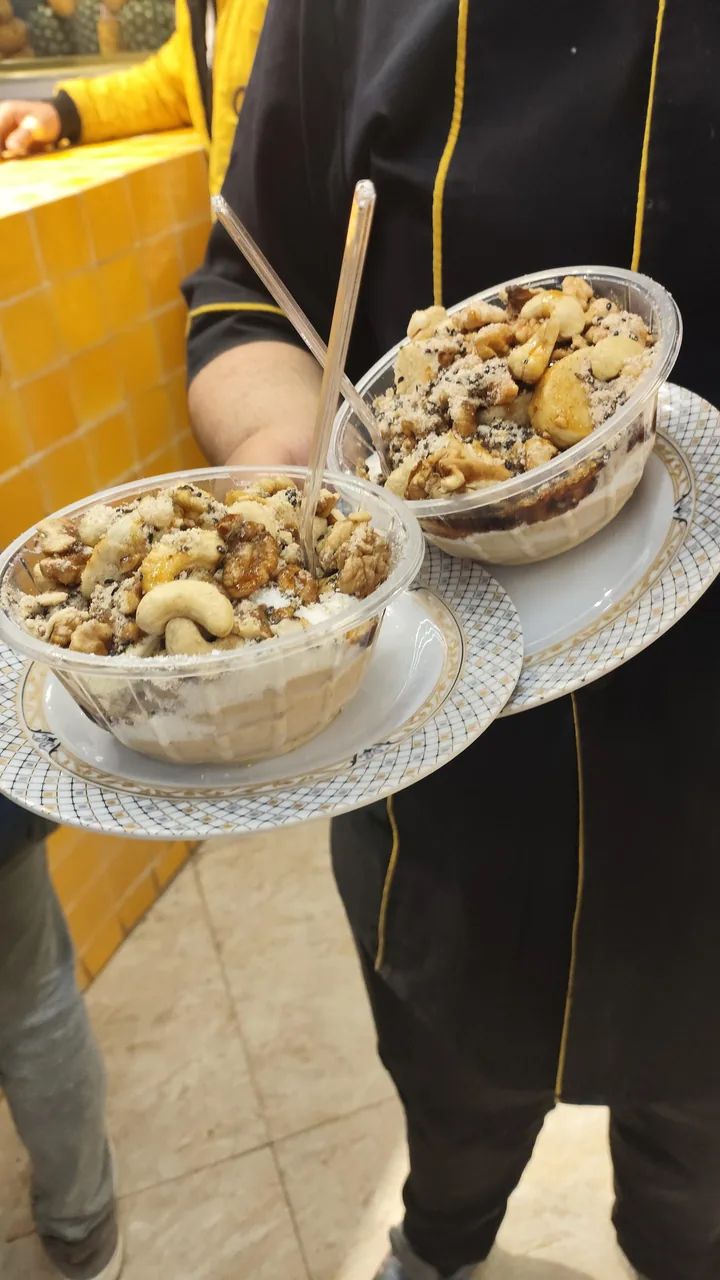 بستنی اطمینان (جعفرنژاد) - تصویر 5