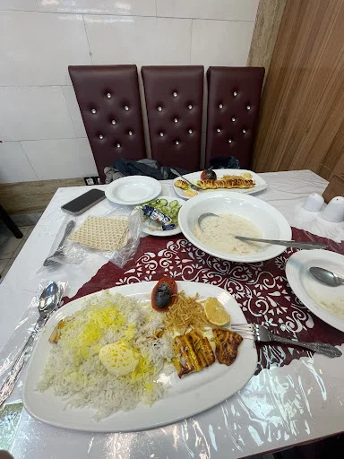 چلوکبابی نوبهار