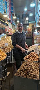 خشکبار حامد نگارپرورش