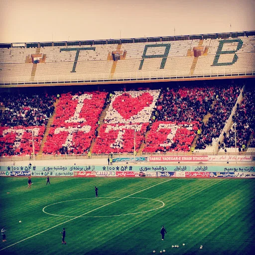 ساندویچی تبریز تک