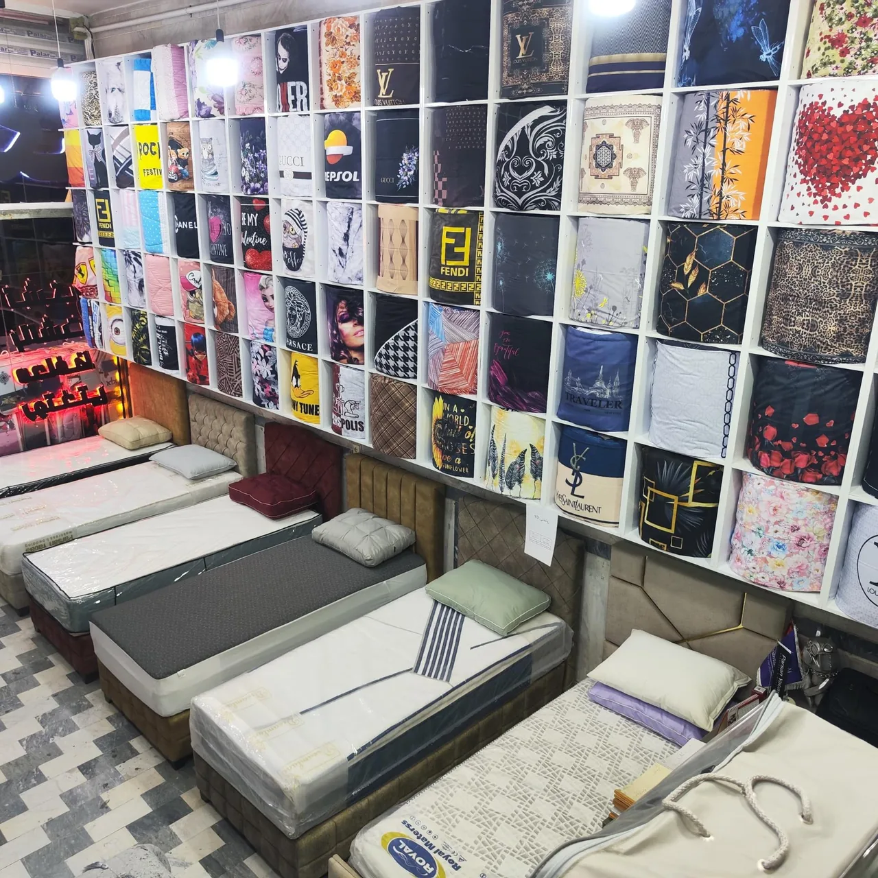 فروشگاه مرکزی دکتر تشک - تصویر 4
