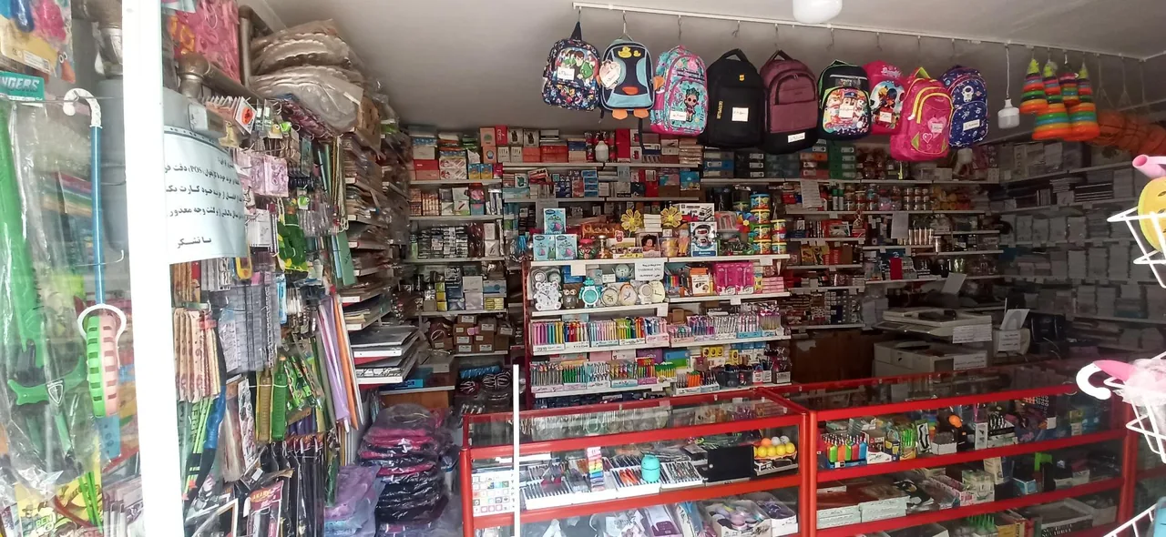 کتابفروشی و لوازم التحریر سینا - تصویر 3