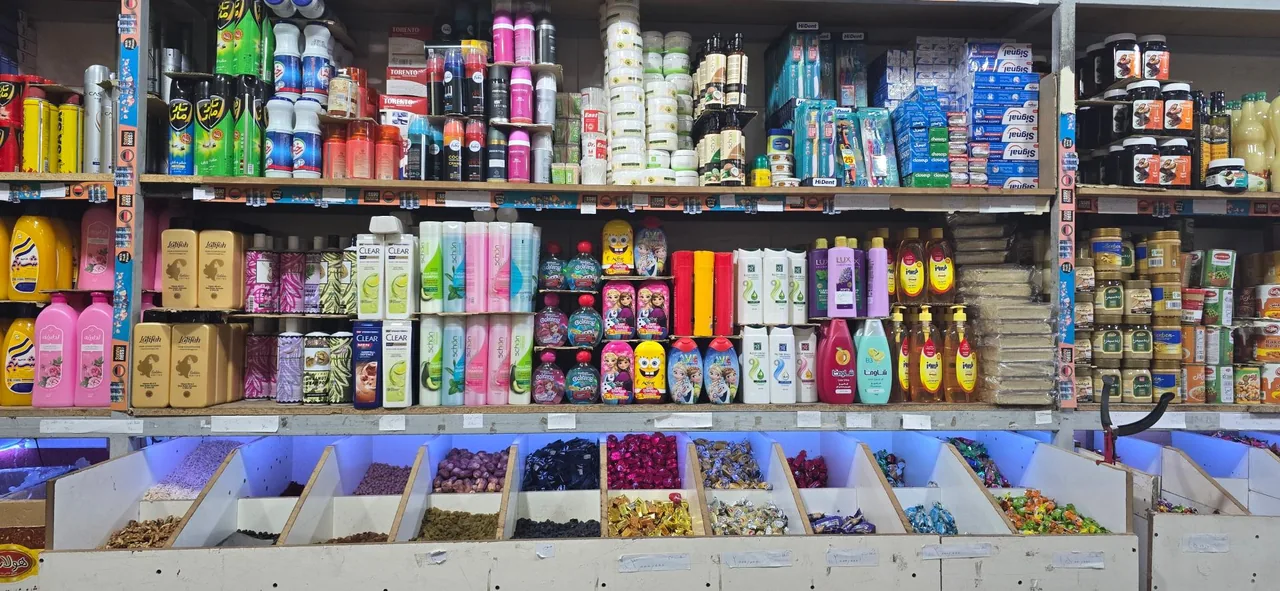 مرکز خرید مواد غذایی خواجوی - تصویر 2
