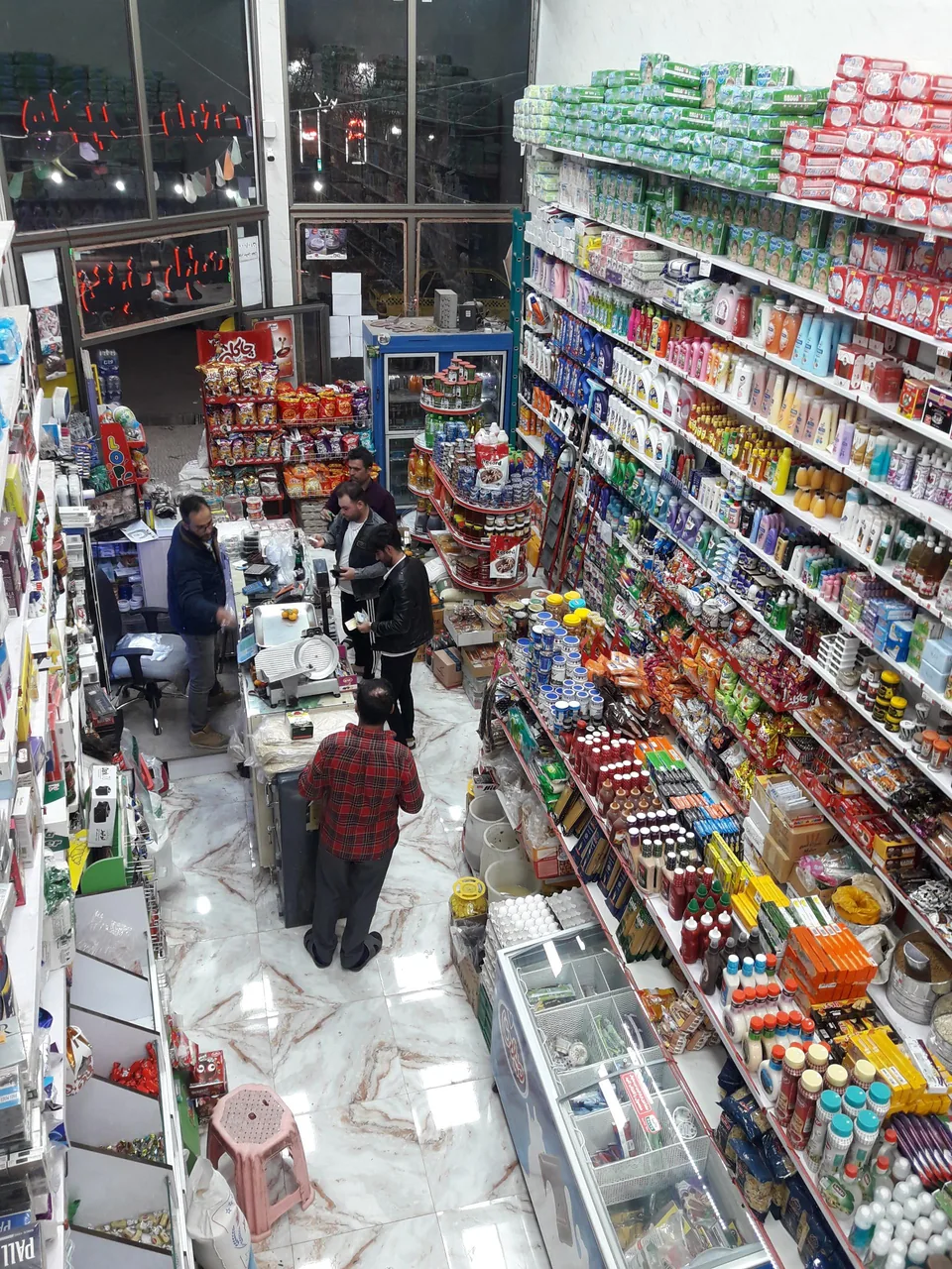 سوپرمارکت رستمیان - تصویر 3