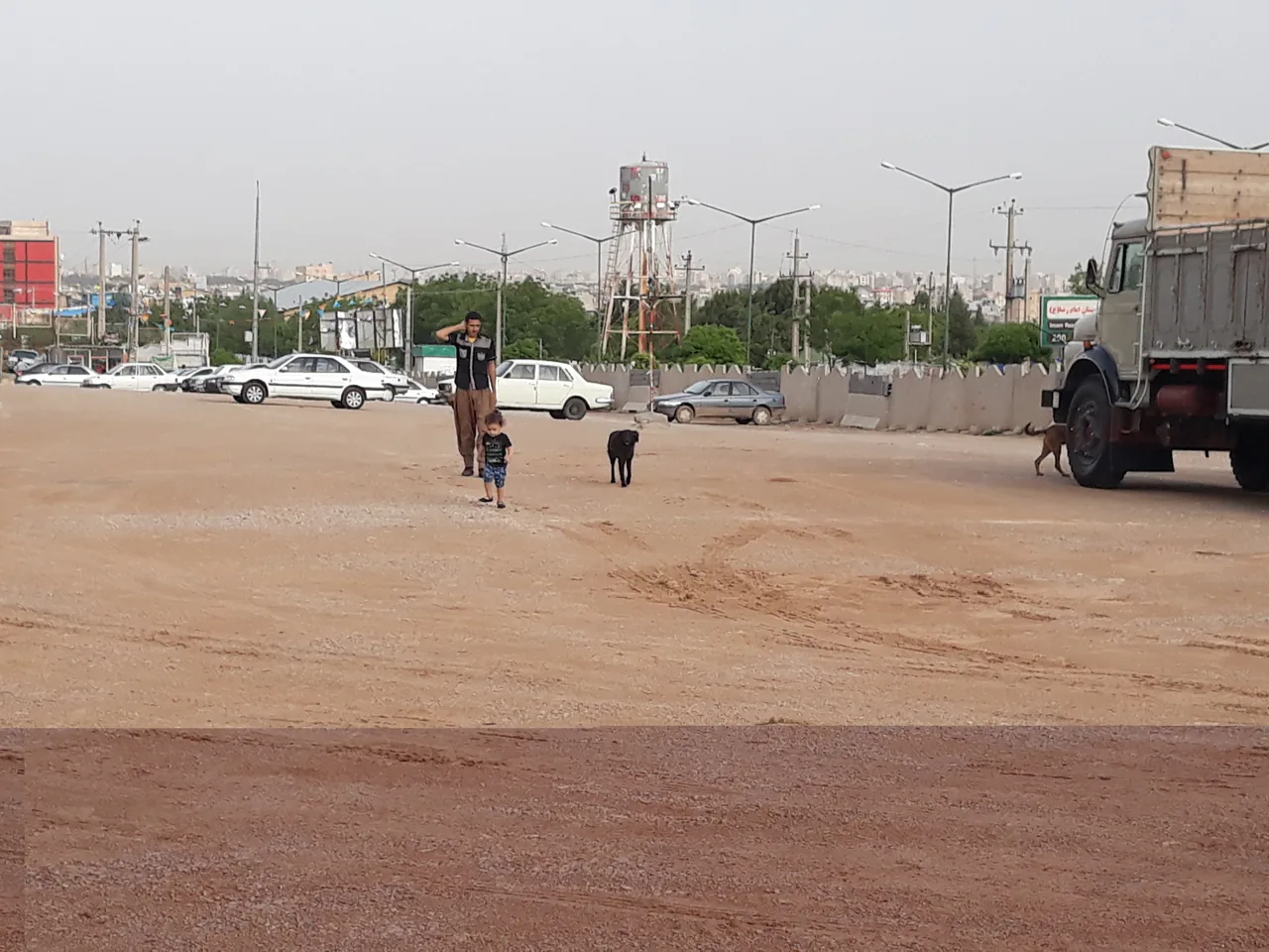 پارکینگ شبانه روزی امام رضا - پارکینگ در کرمانشاه - تصویر 3