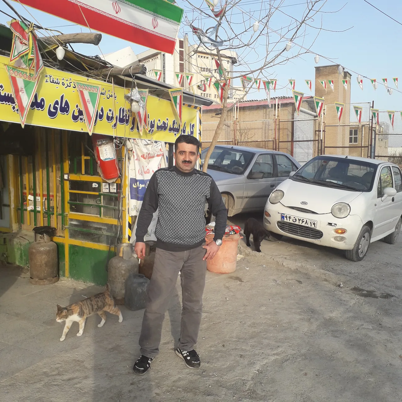 پارکینگ شبانه روزی امام رضا - پارکینگ در کرمانشاه - تصویر 4