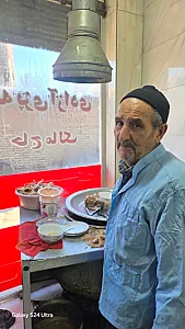 طباخی آزادی