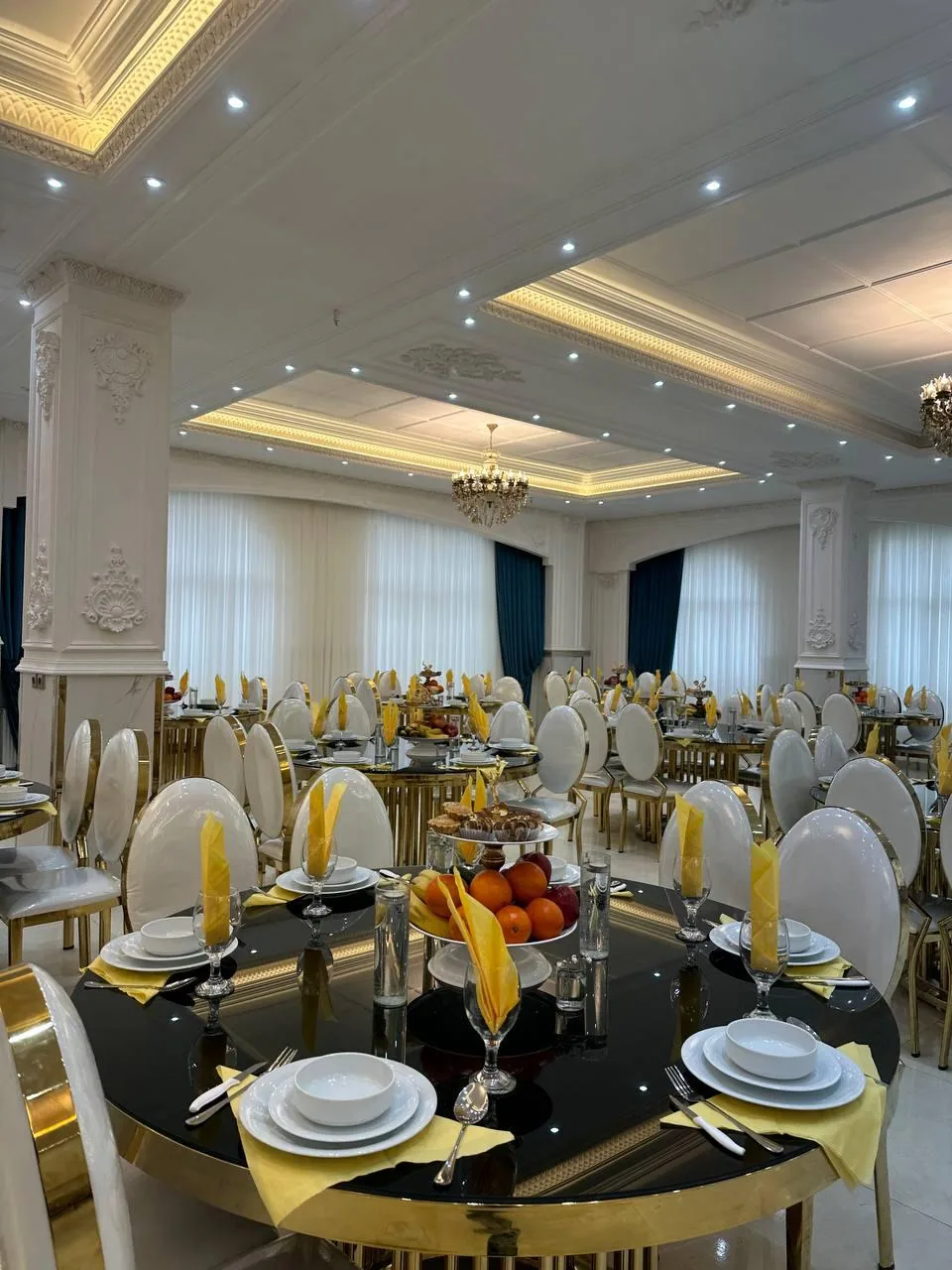 تالار ال ایستر (مستر تشریفات)