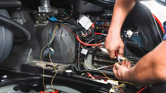 کلینیک برق خودرو بهشتی