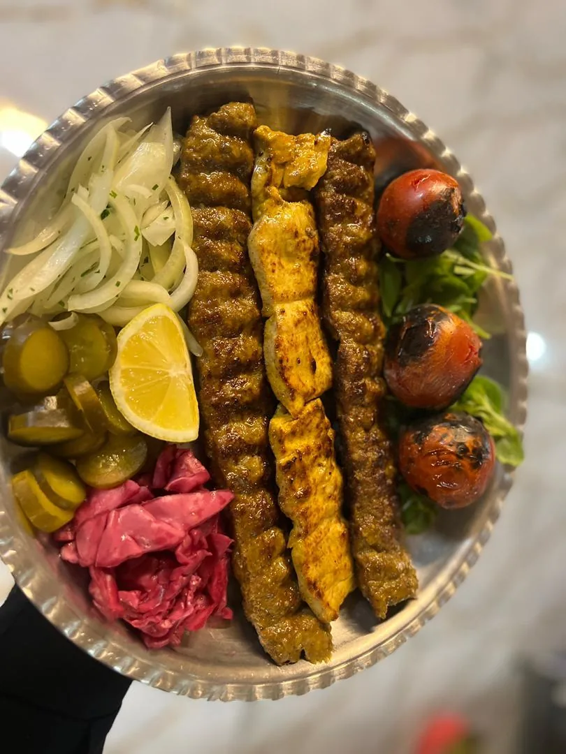 کافه رستوران عمارت شمرون - تصویر 3