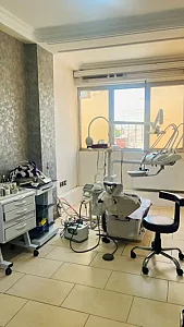 دندانپزشکی دکتر آی سان حمزه