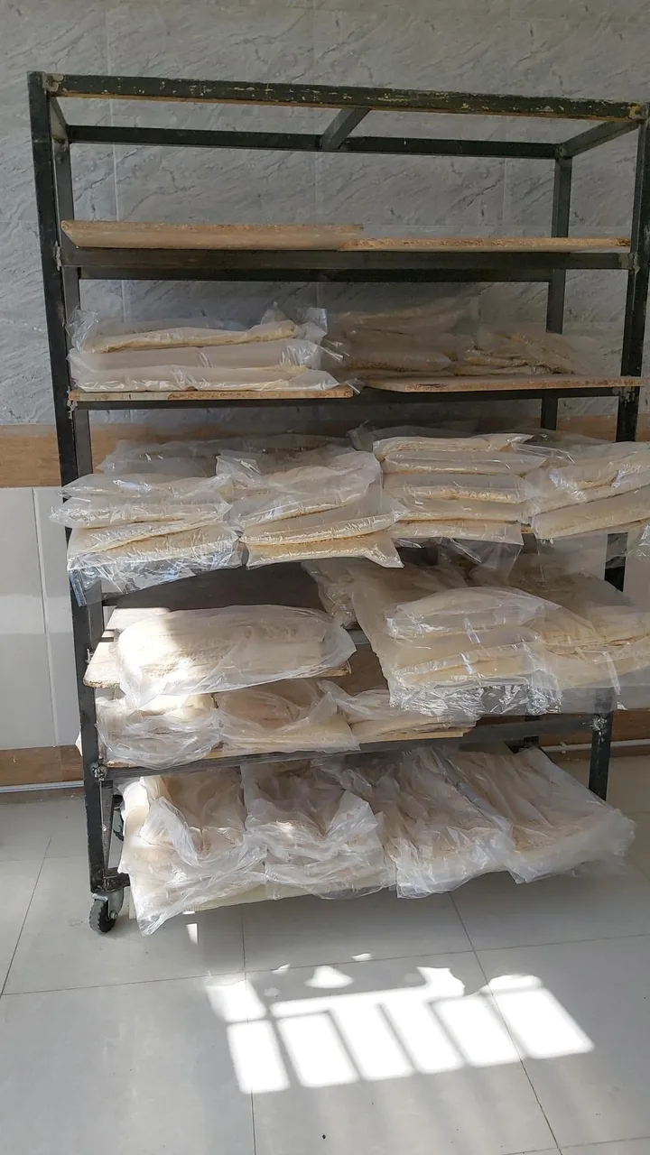 نانوایی لواش خان ننه
