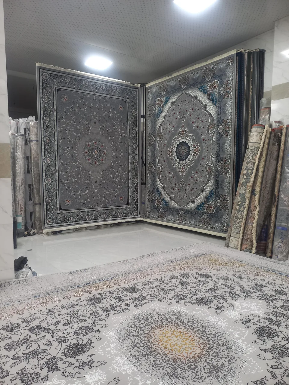 گالری فرش میرانی - تصویر 2