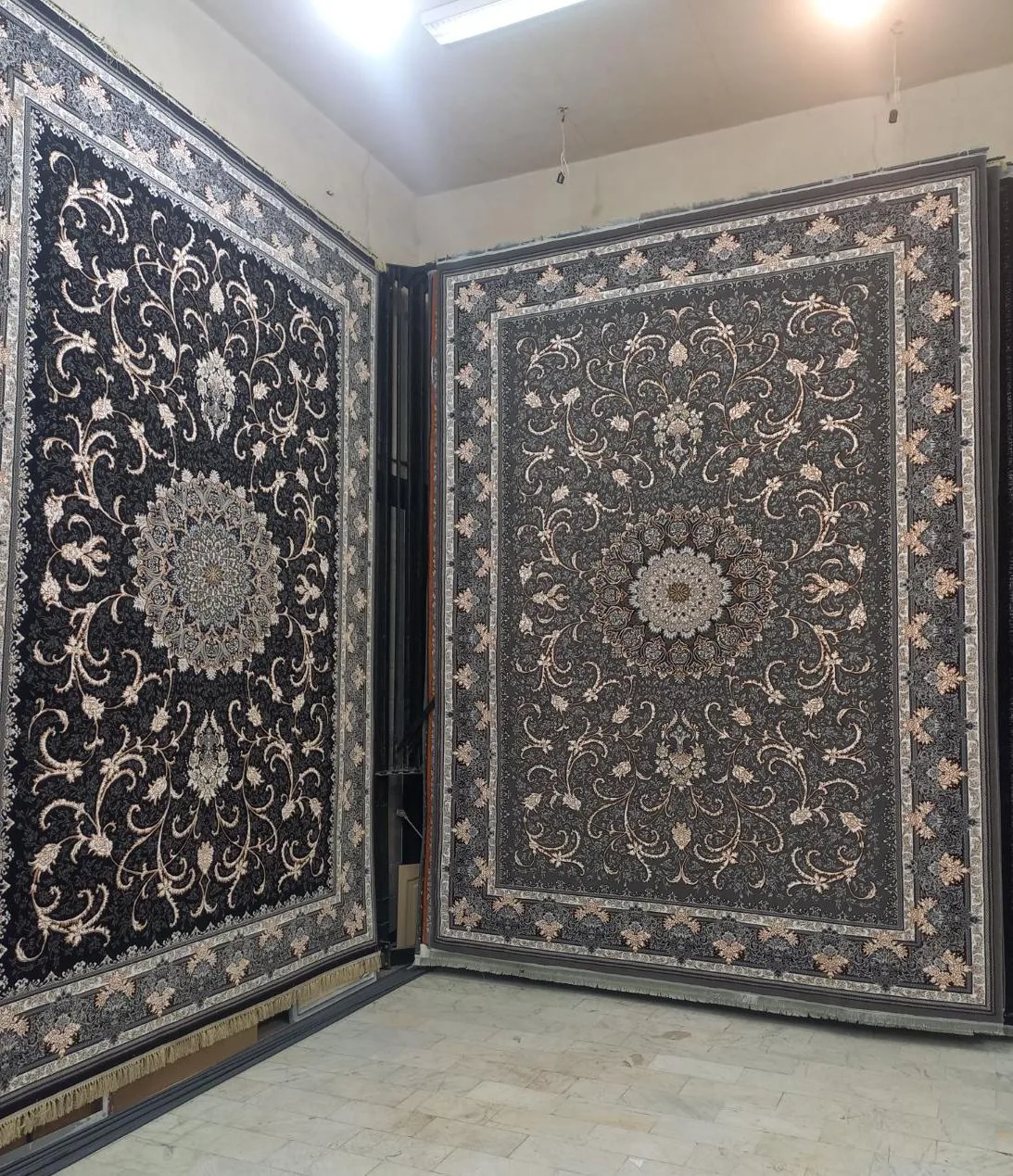 فرش گلستان