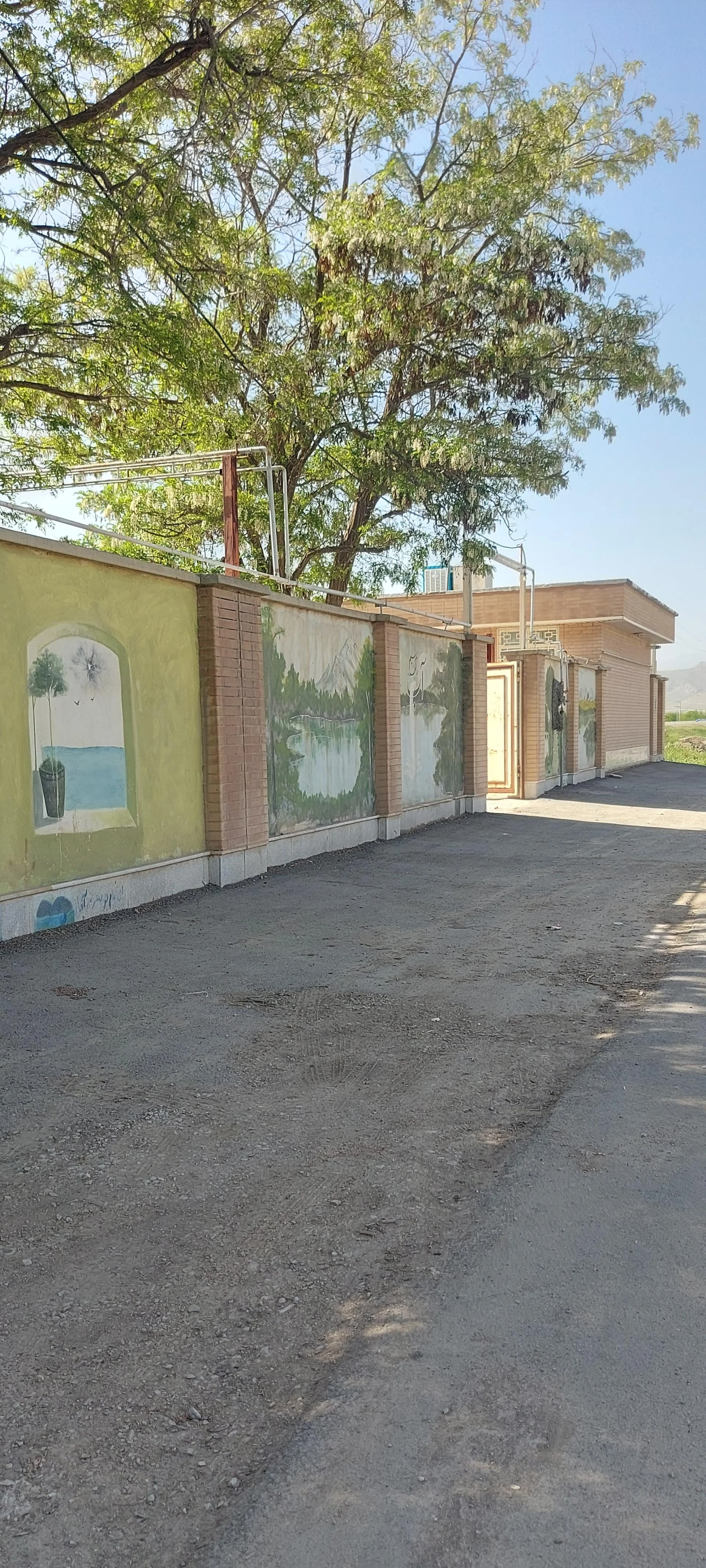 دبستان هدایت