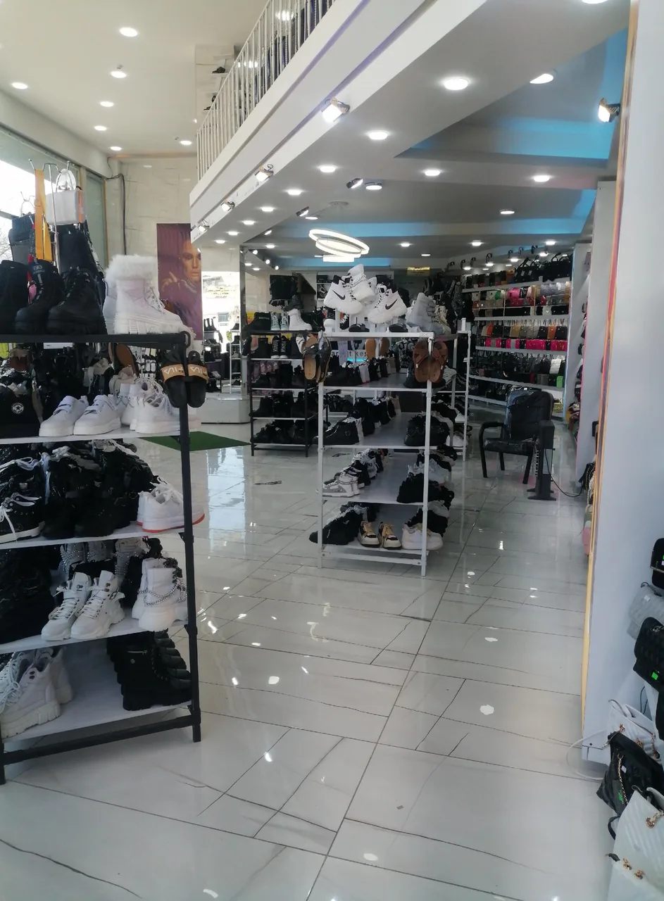 کفش مارکت - تصویر 2