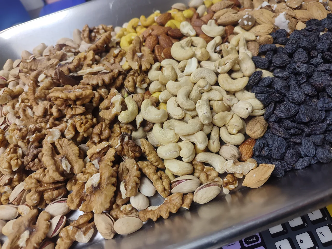 اجیلی احسان