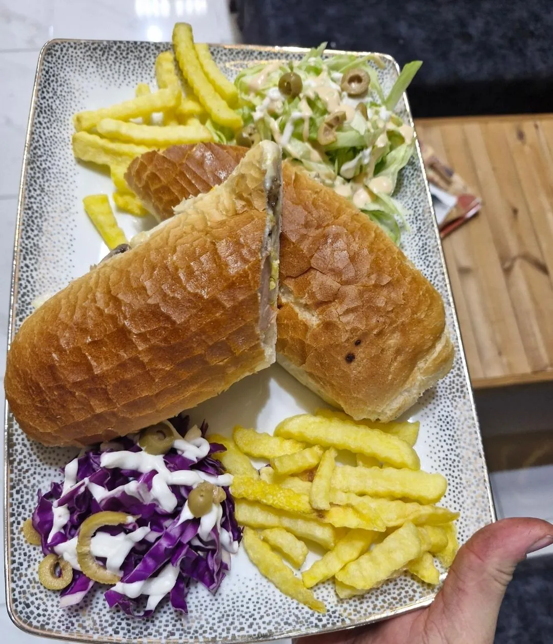 کافه و فست فود آذربایجان - تصویر 2