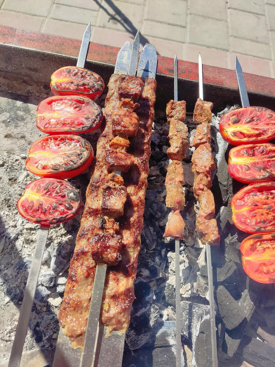 کبابی دومان - تصویر 2
