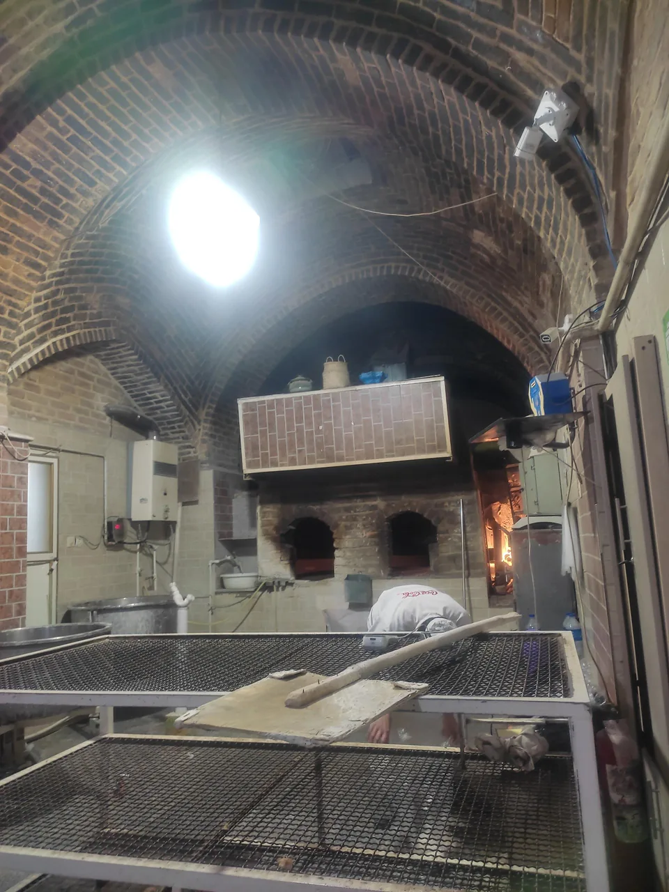سنگکی دو اتیشه - تصویر 2