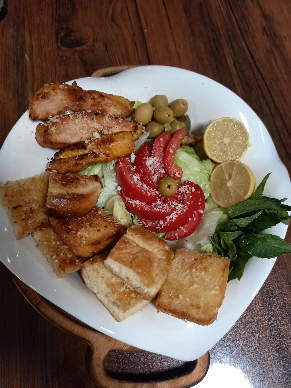 کافه برکه - تصویر 5