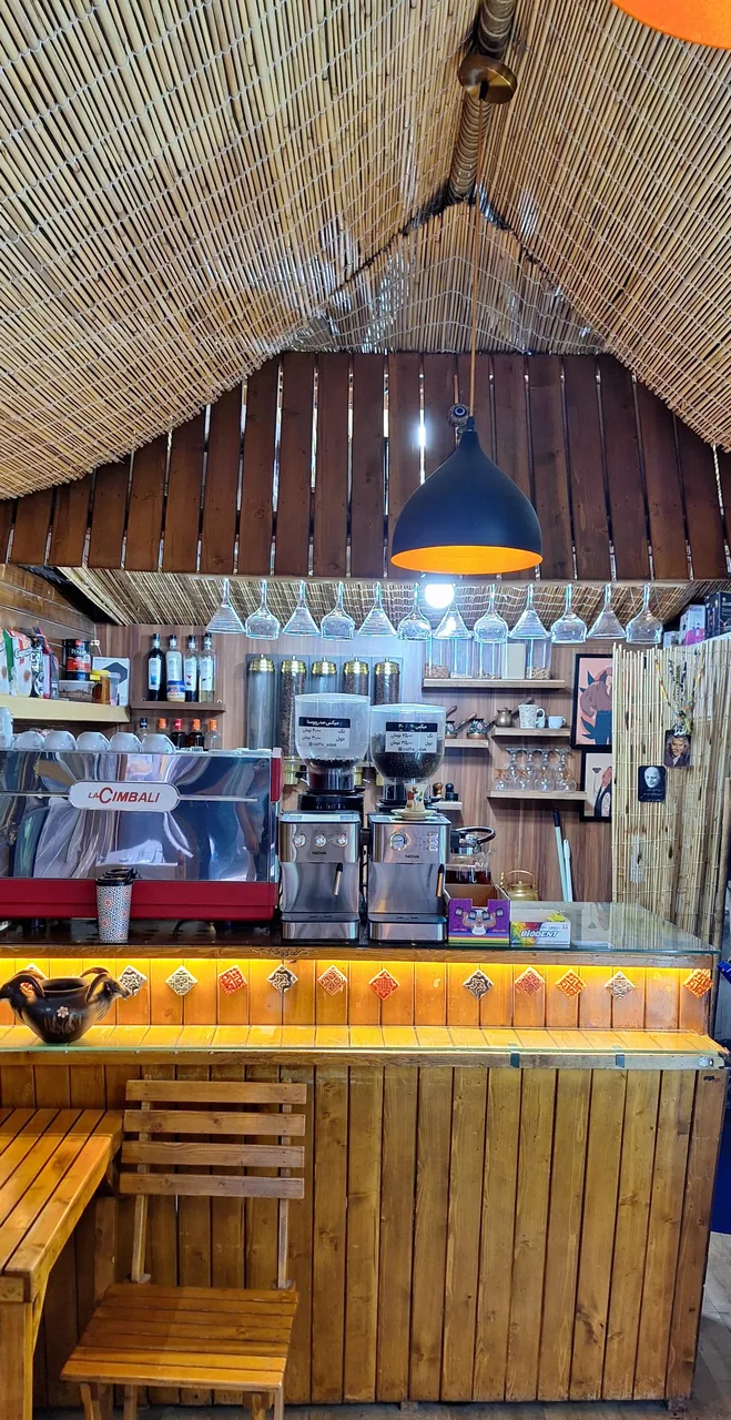کافه آداک - تصویر 2