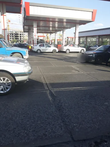 پمپ بنزین رضا