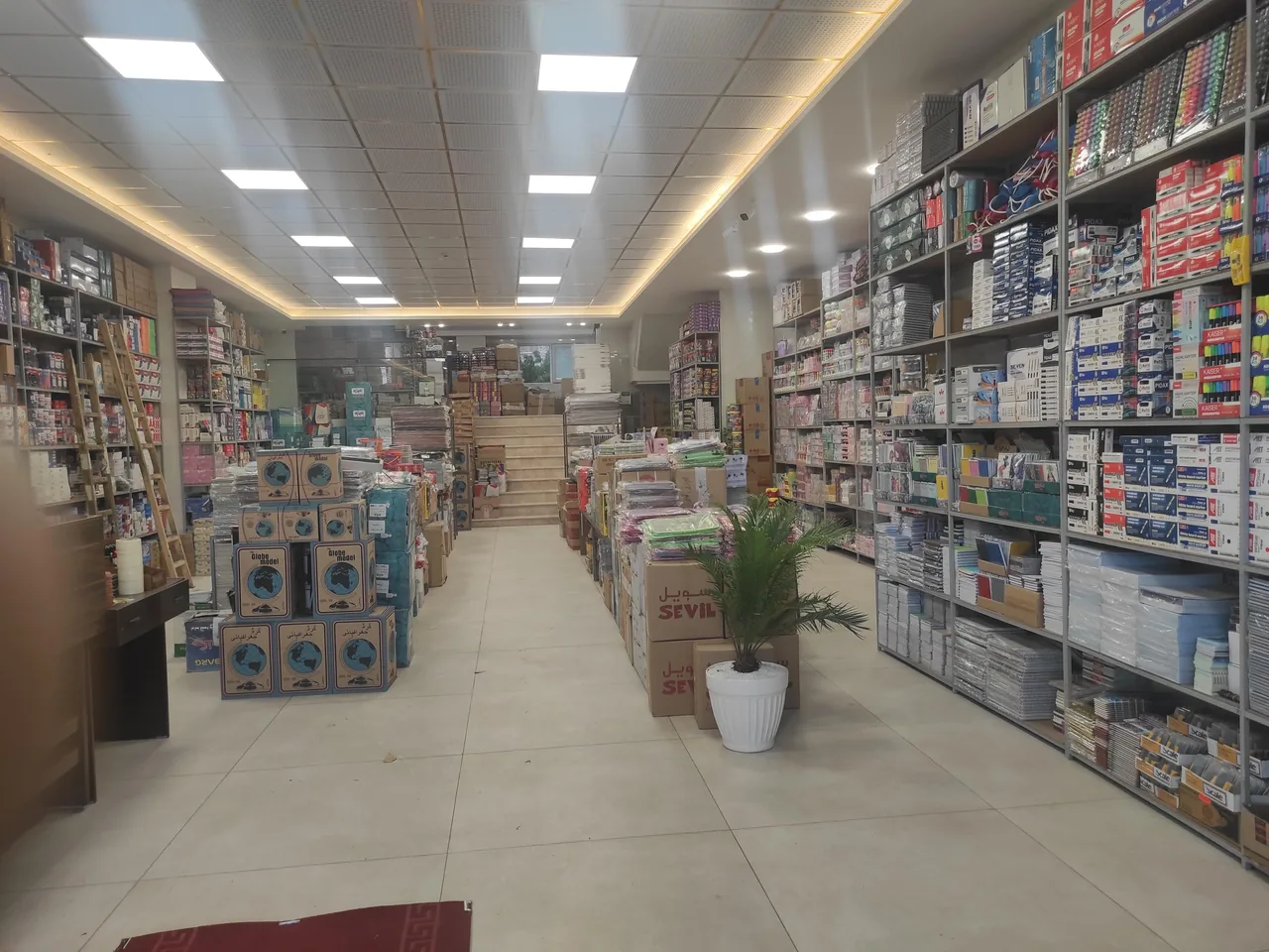 نوشت افزار عمده رونقی - لوازم التحریر در ارومیه
