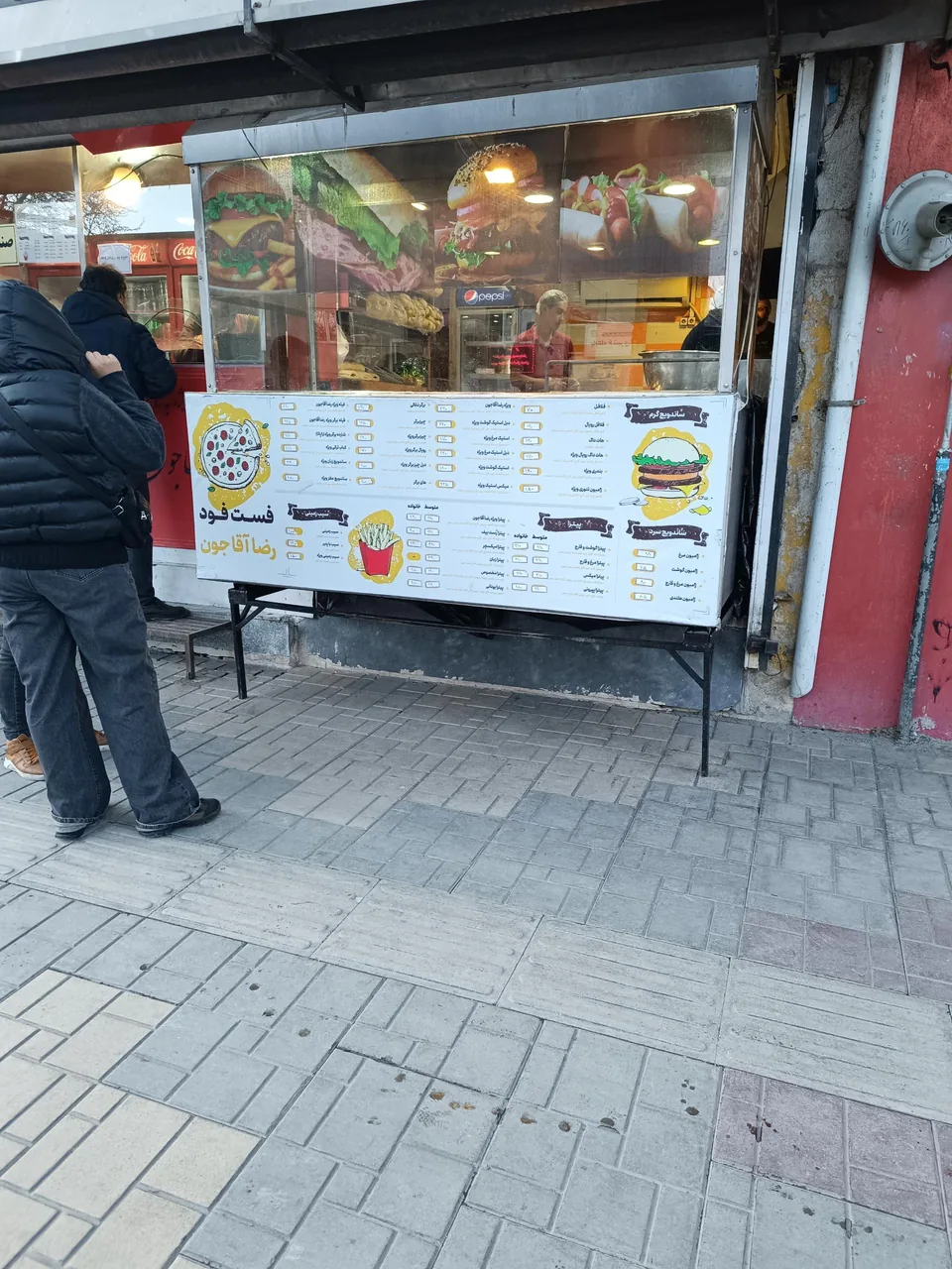 ساندویچ رضا آقاجون - تصویر 2