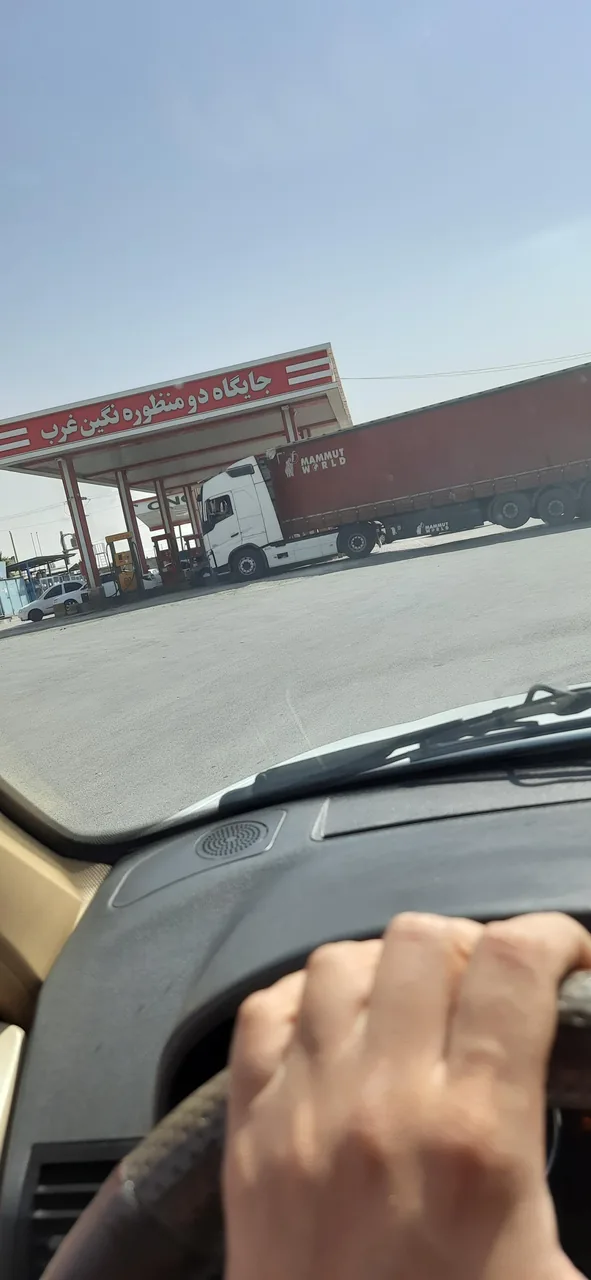 جایگاه نگین غرب بنزین و CNG - جایگاه سوخت در همدان - تصویر 4
