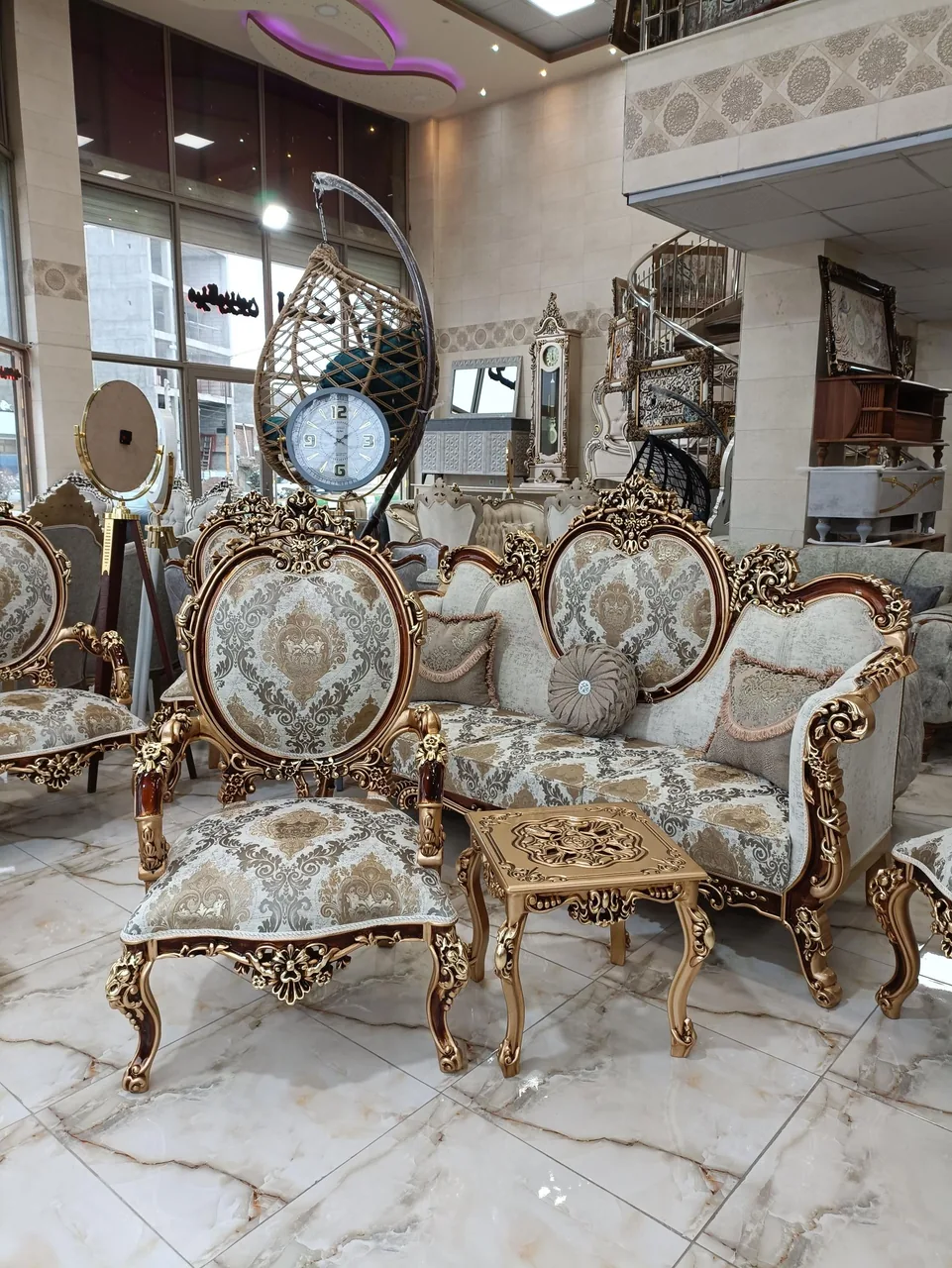 صنایع چوبی و مبلمان کاظم پور