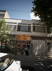 ابزار یراق و رنگ زمانی