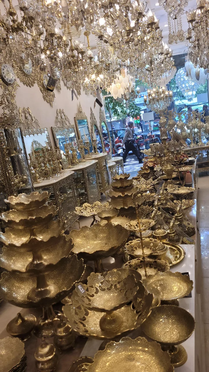 لوستر روجا - تصویر 3