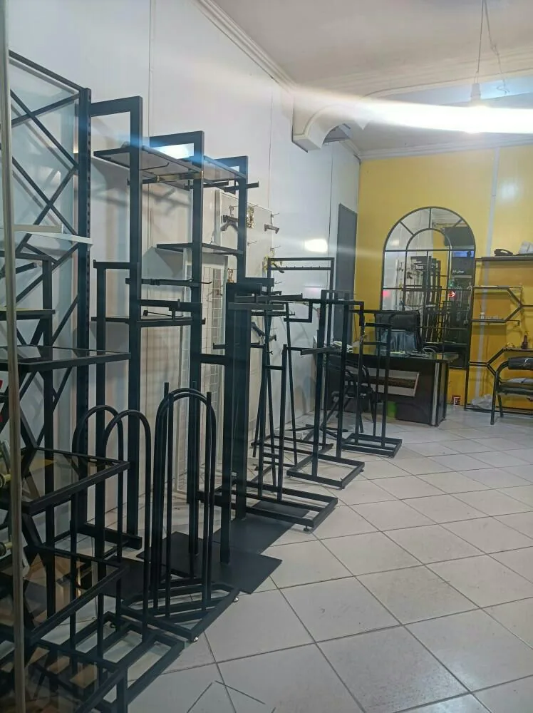فروشگاه آذین فضا
