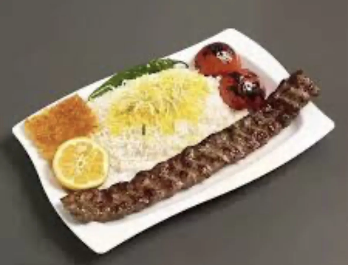 کباب سرای شب تاب - تصویر 4