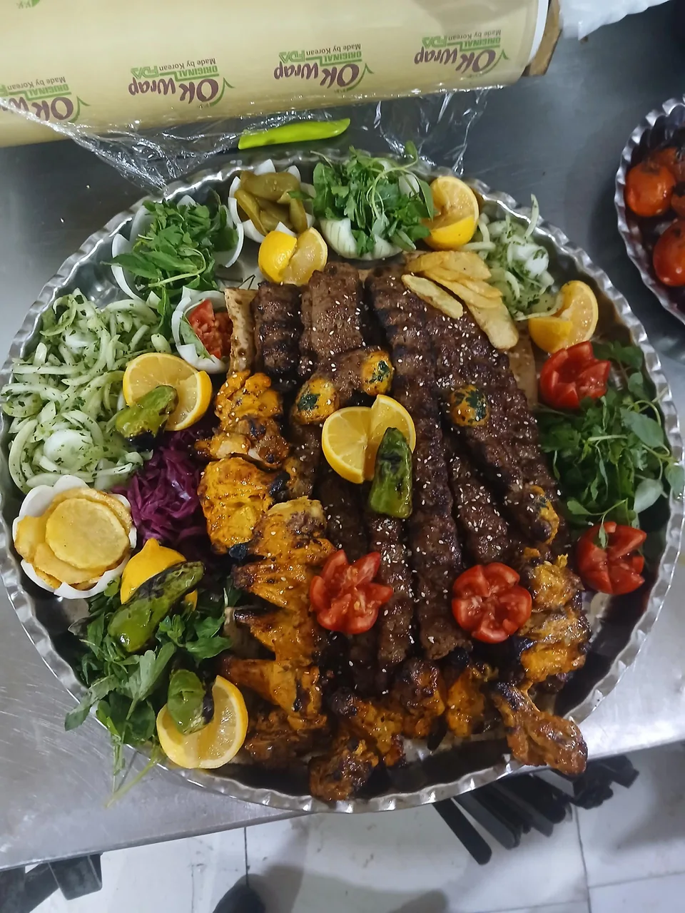 تهیه غذای جوان - کترینگ و تهیه غذا در همدان - تصویر 2
