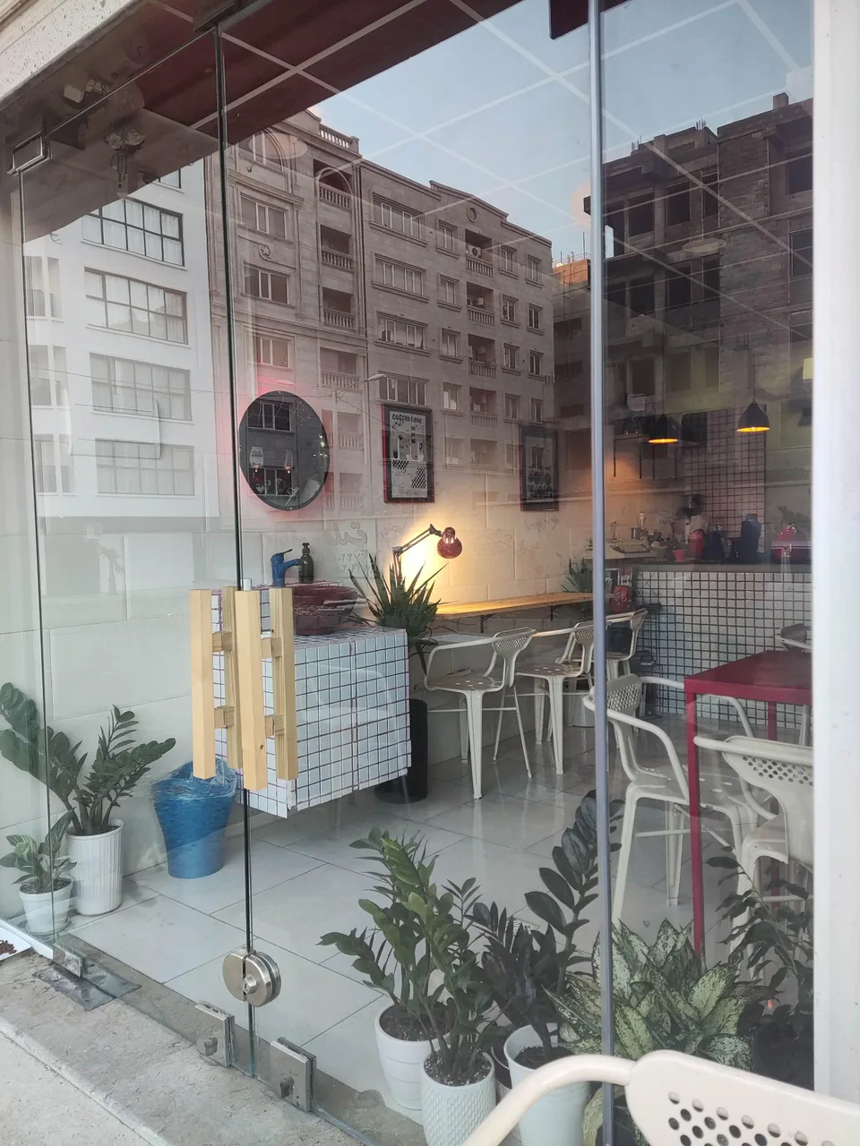 کافه کبریت - تصویر 5