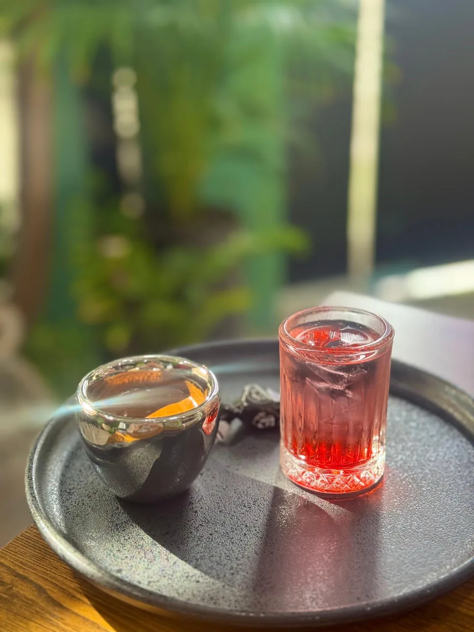 کافه لوگا - تصویر 4