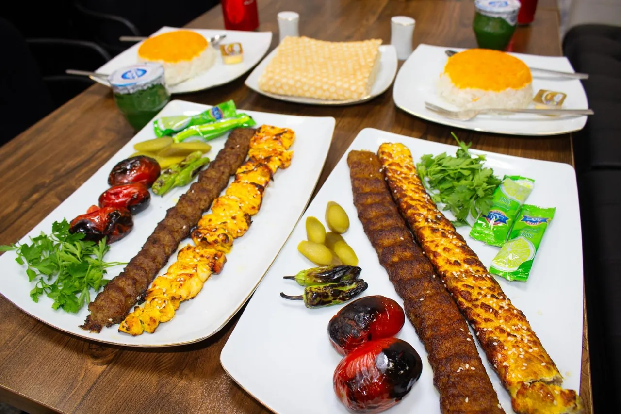 رستوران و تهیه غذای طعم خاص - تصویر 2