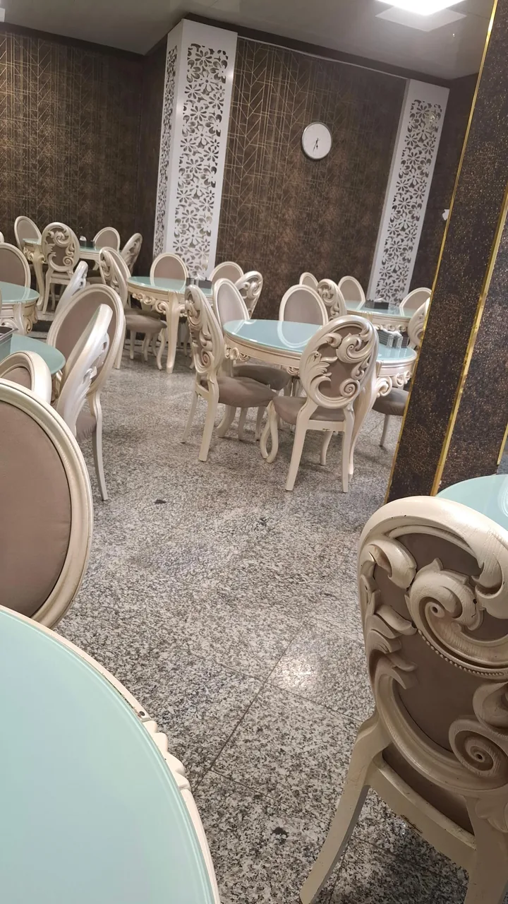 رستوران گلپایگانی (نان داغ کباب داغ) - تصویر 4
