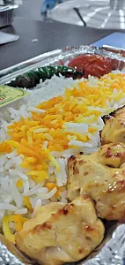 غذاخوری عزیززاده