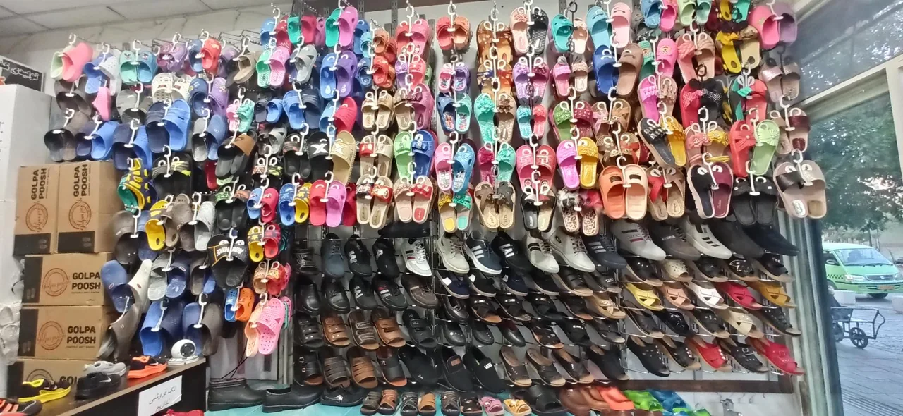 کفش تیموری - کیف و کفش در همدان - تصویر 4