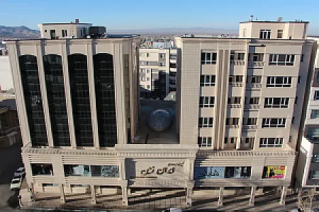 مرکز خرید ایران زمین