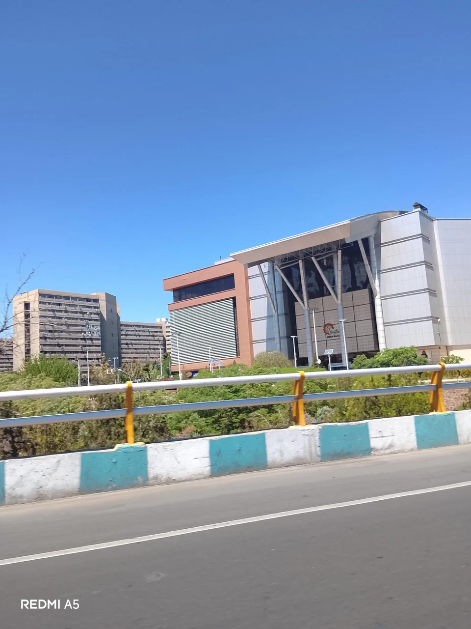 بازار بزرگ اکباتان - تصویر 5
